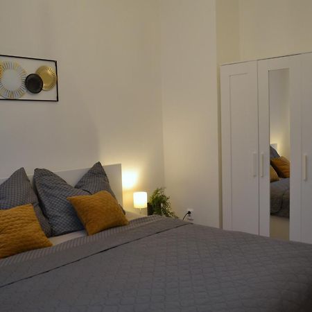 Apartman U Fontany ปอดเยบราดิ ภายนอก รูปภาพ