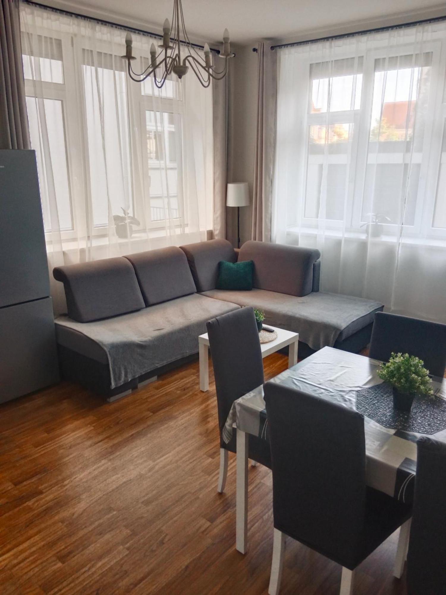 Apartman U Fontany ปอดเยบราดิ ภายนอก รูปภาพ